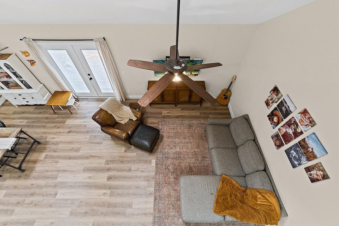 На продажу: $379,900 (3 спален, 2 ванн, 1442 Квадратных фут)