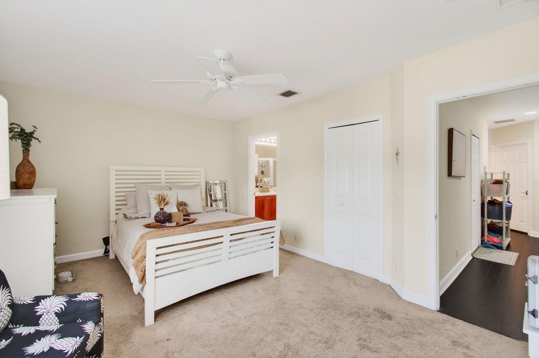 出租: $3,000 (3 贝兹, 2 浴室, 1554 平方英尺)