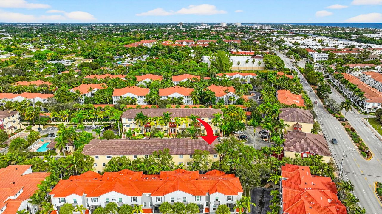 出租: $3,000 (3 贝兹, 2 浴室, 1554 平方英尺)