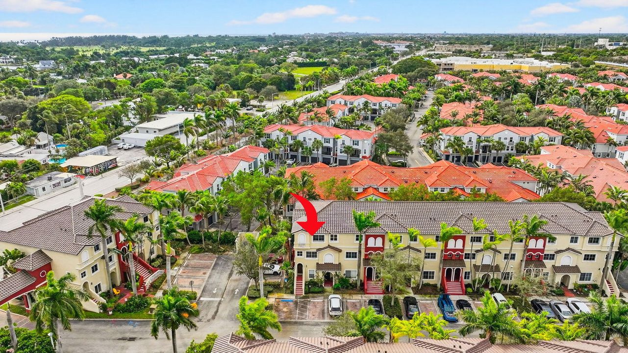 出租: $3,000 (3 贝兹, 2 浴室, 1554 平方英尺)