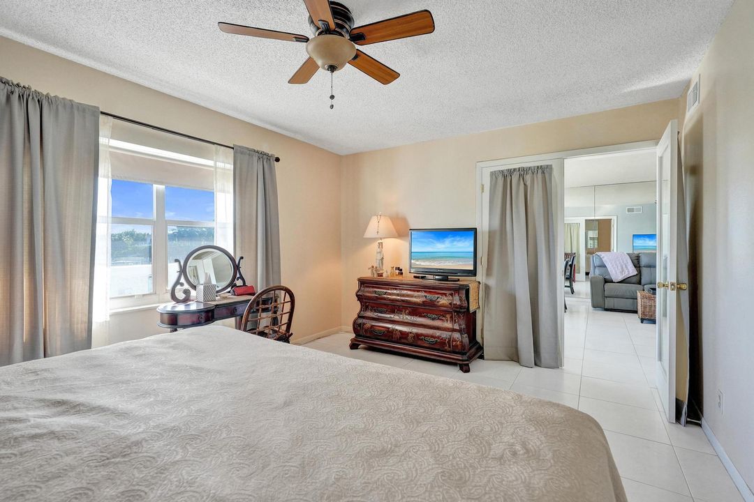 待售: $289,000 (2 贝兹, 2 浴室, 950 平方英尺)