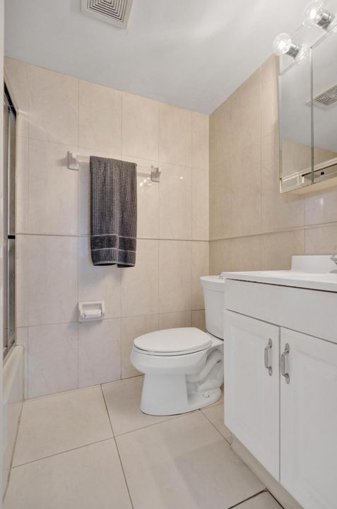 待售: $289,000 (2 贝兹, 2 浴室, 950 平方英尺)