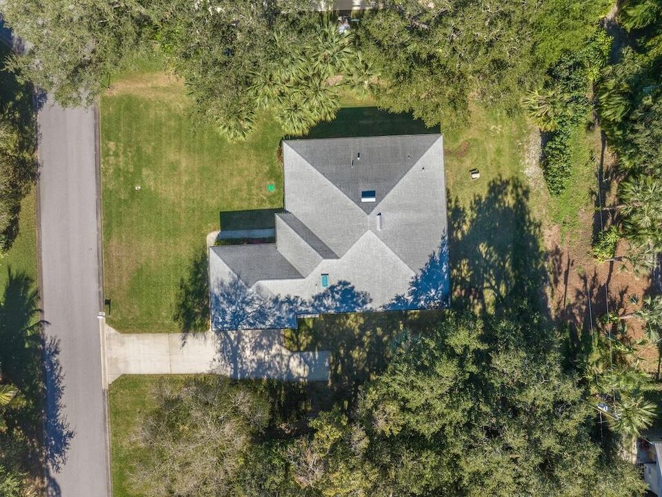 En Venta: $499,000 (3 camas, 3 baños, 2110 Pies cuadrados)