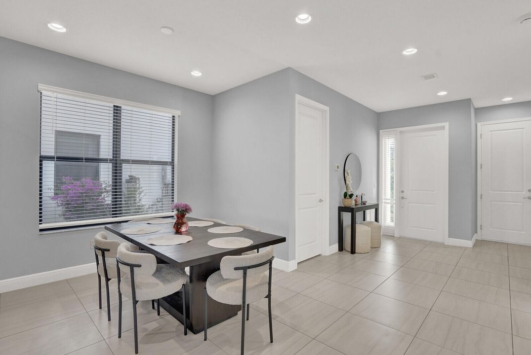 На продажу: $580,000 (3 спален, 2 ванн, 1744 Квадратных фут)