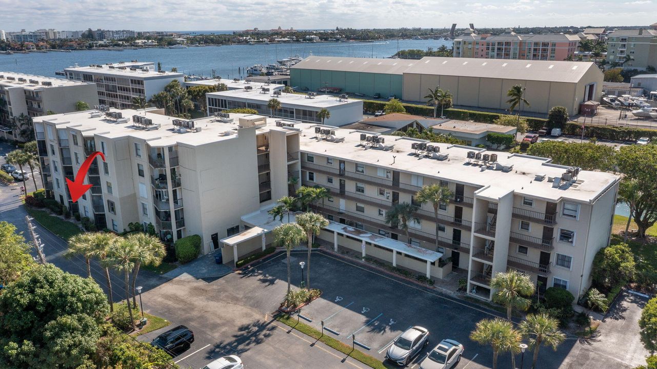 En Venta: $199,900 (2 camas, 2 baños, 1030 Pies cuadrados)