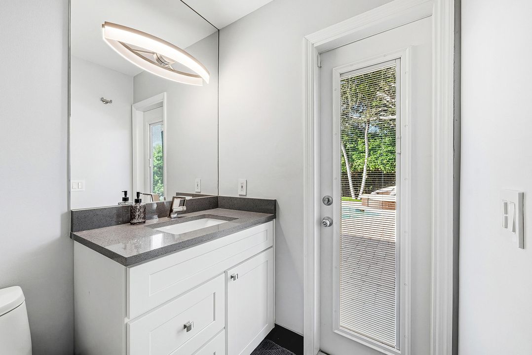 En Venta: $929,000 (3 camas, 2 baños, 1540 Pies cuadrados)