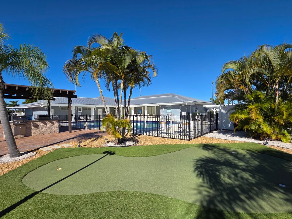 For Sale: $115,000 (2 beds, 2 baths, 1200 Square Feet)