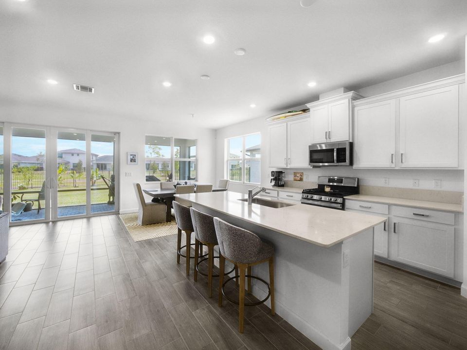 For Sale: $669,500 (5 beds, 3 baths, 2672 Square Feet)