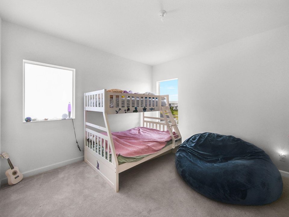 For Sale: $669,500 (5 beds, 3 baths, 2672 Square Feet)