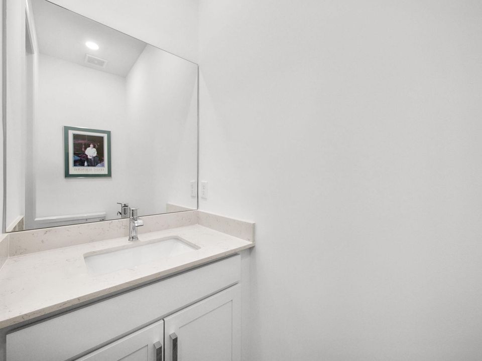 For Sale: $669,500 (5 beds, 3 baths, 2672 Square Feet)