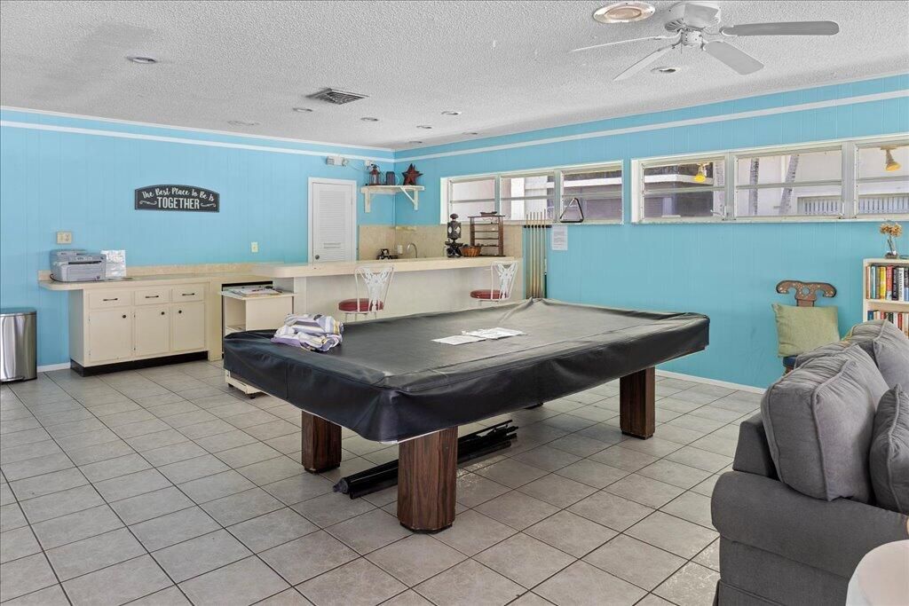 На продажу: $251,000 (2 спален, 2 ванн, 978 Квадратных фут)