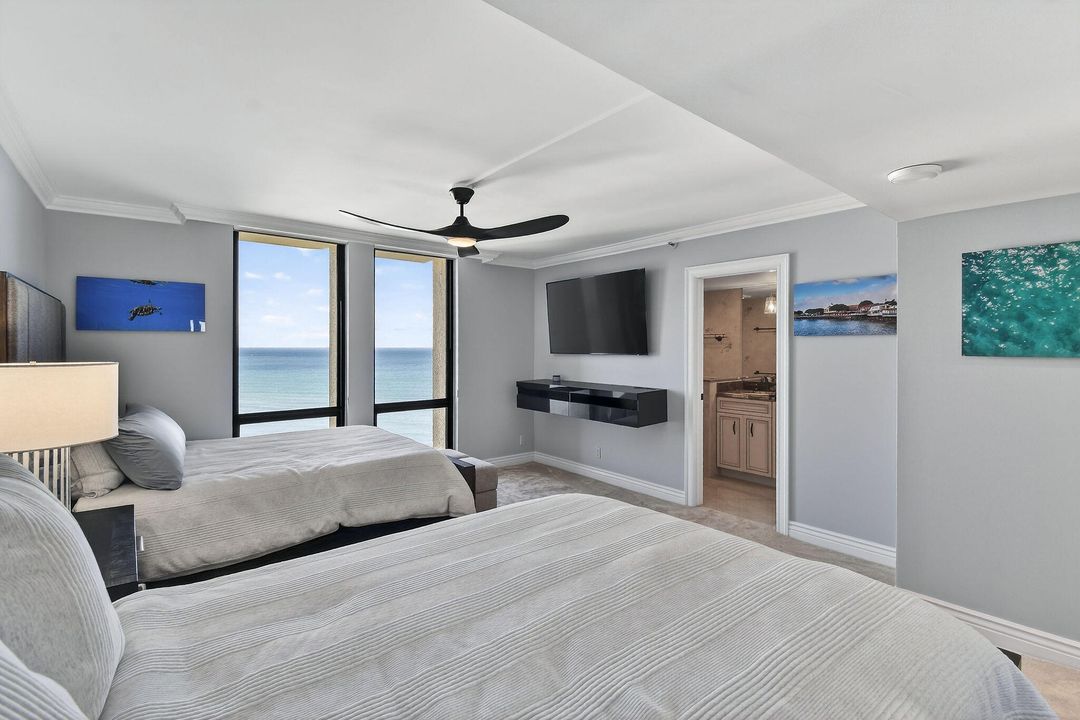 En Venta: $1,799,000 (3 camas, 3 baños, 2454 Pies cuadrados)