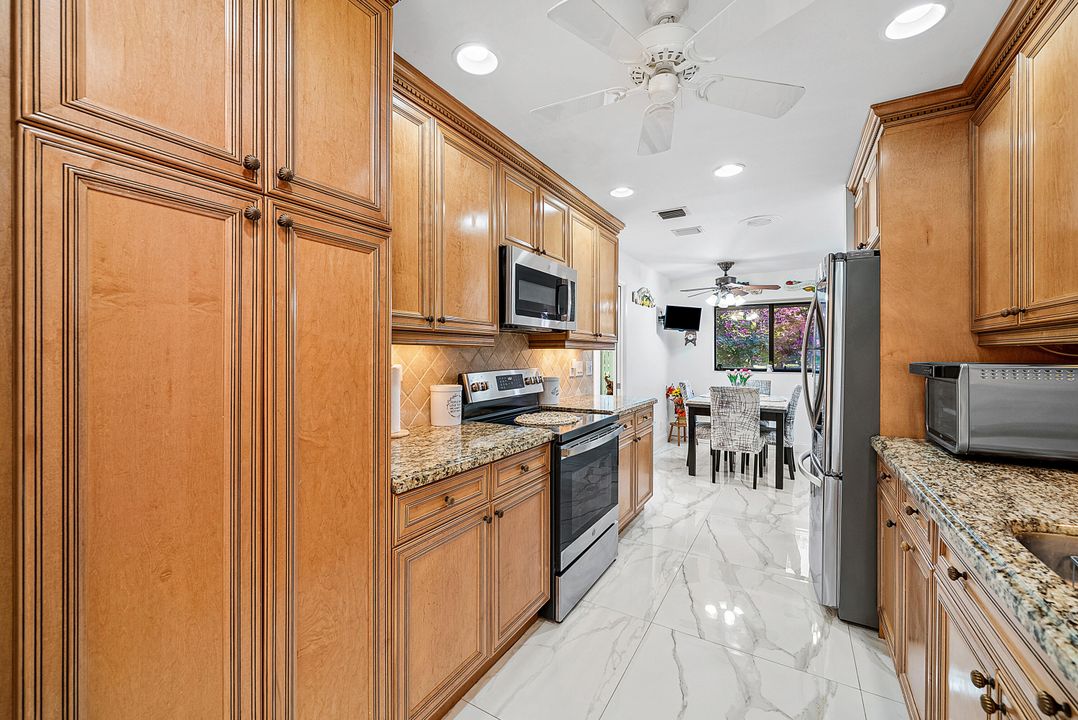 For Sale: $399,000 (3 beds, 2 baths, 2032 Square Feet)