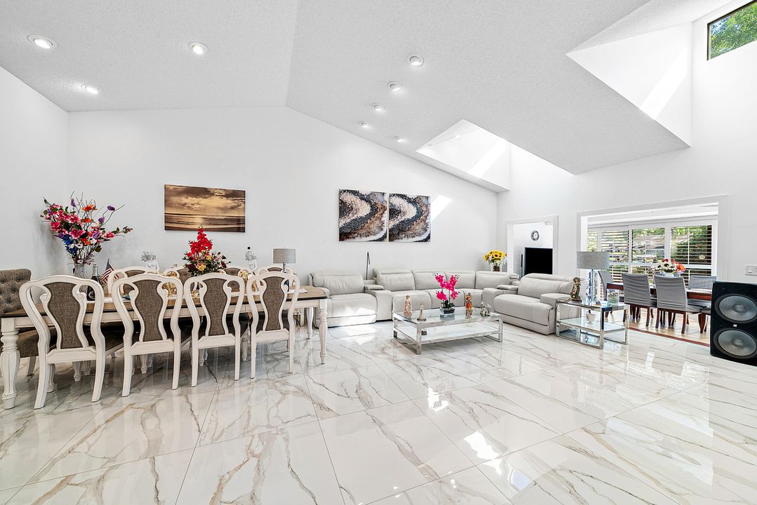 For Sale: $399,000 (3 beds, 2 baths, 2032 Square Feet)