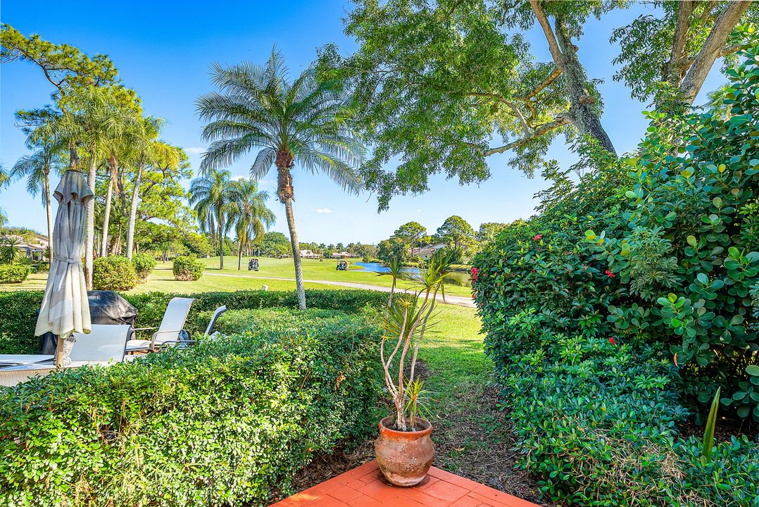 For Sale: $399,000 (3 beds, 2 baths, 2032 Square Feet)