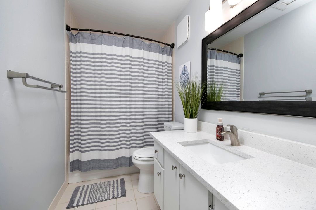 待售: $320,000 (2 贝兹, 2 浴室, 1374 平方英尺)