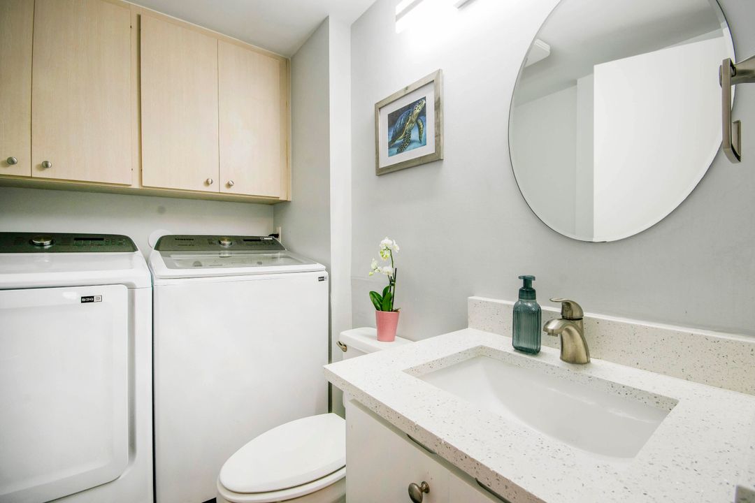 待售: $320,000 (2 贝兹, 2 浴室, 1374 平方英尺)