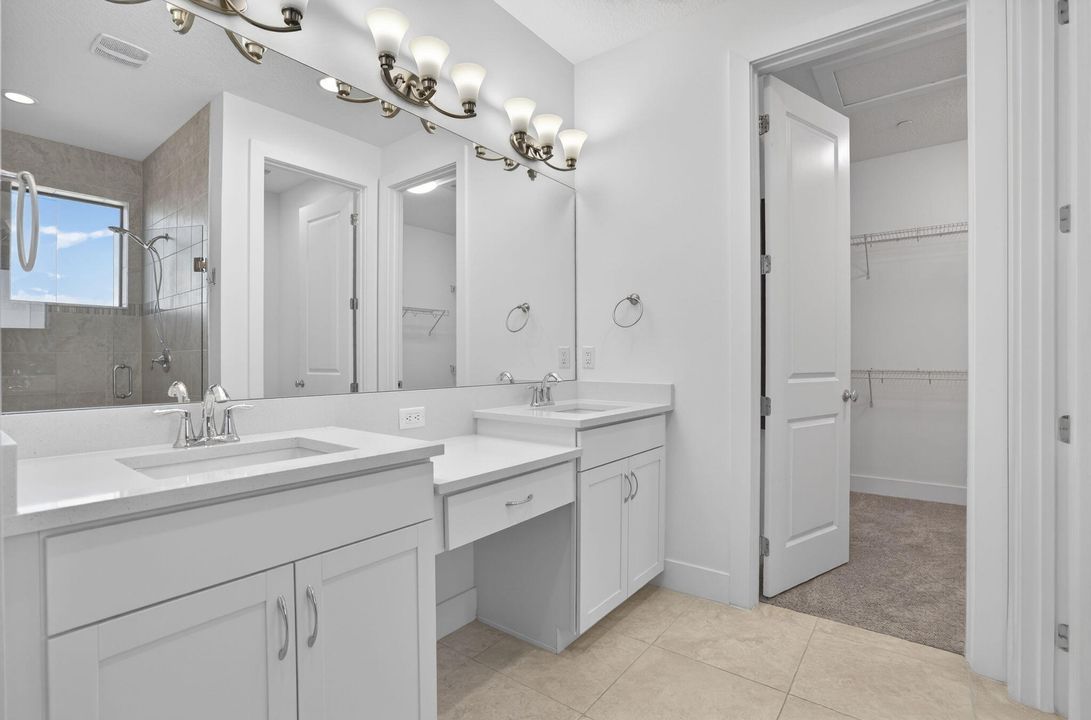 For Rent: $6,100 (4 beds, 3 baths, 2840 Square Feet)