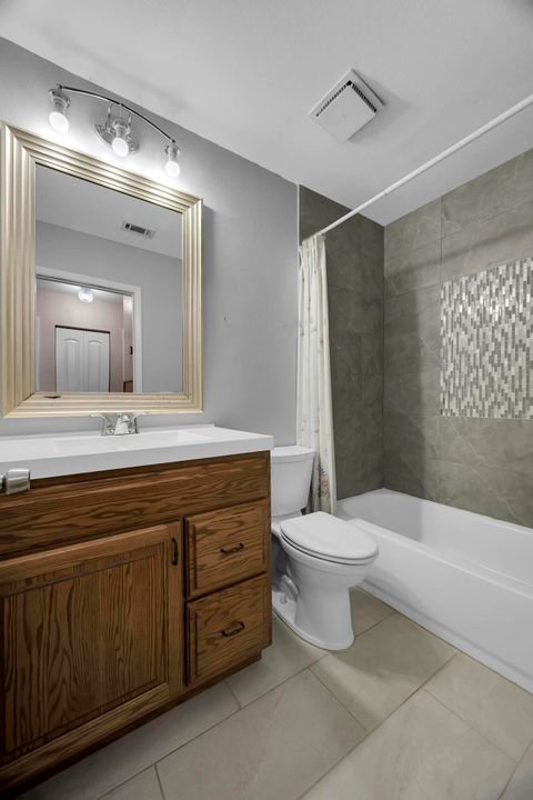 На продажу: $289,000 (3 спален, 2 ванн, 1440 Квадратных фут)