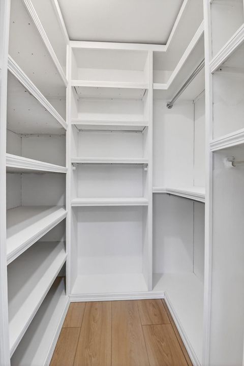 出租: $2,875 (3 贝兹, 2 浴室, 1188 平方英尺)