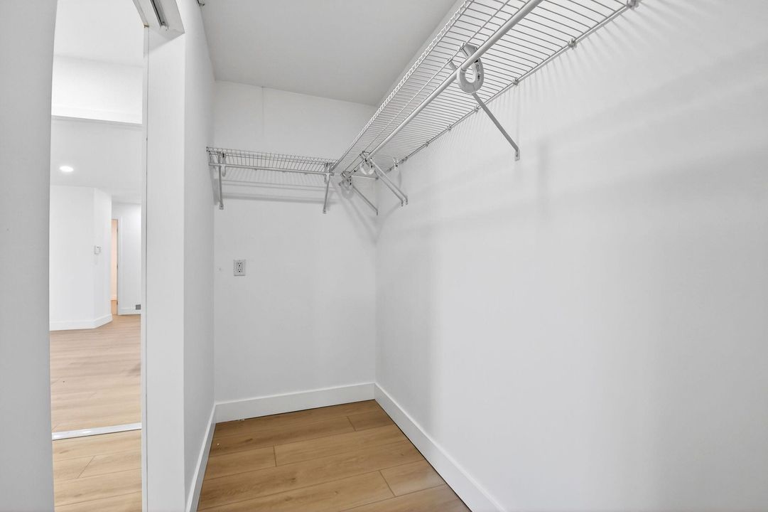 出租: $2,875 (3 贝兹, 2 浴室, 1188 平方英尺)