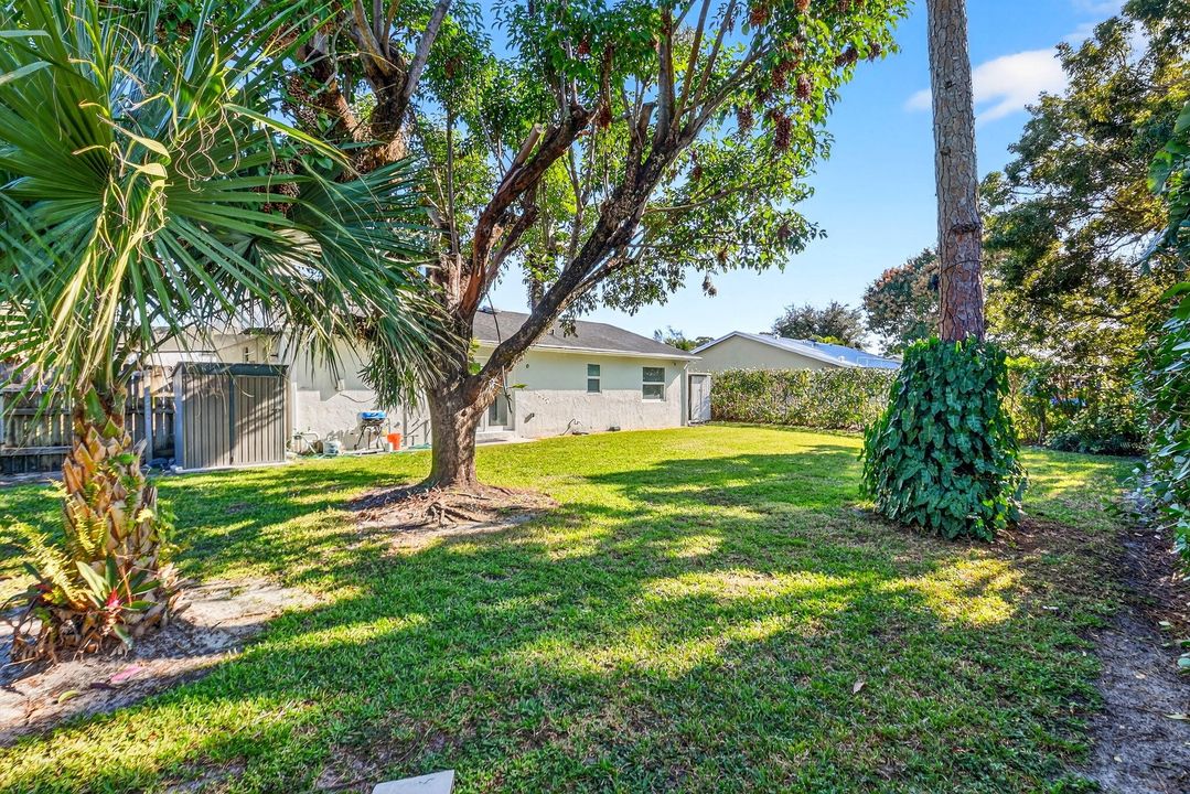 出租: $2,875 (3 贝兹, 2 浴室, 1188 平方英尺)