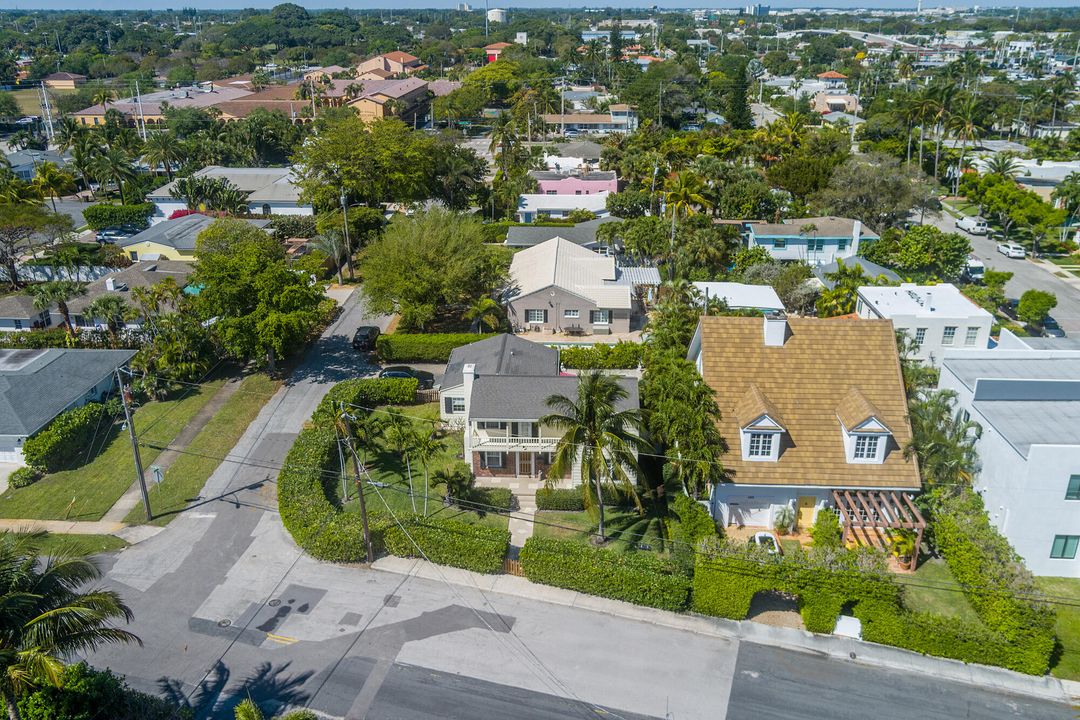 En Venta: $1,795,000 (3 camas, 2 baños, 1882 Pies cuadrados)