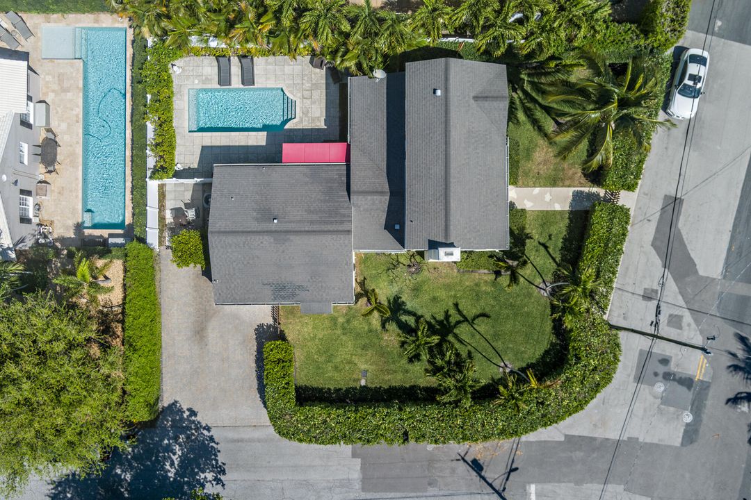 En Venta: $1,795,000 (3 camas, 2 baños, 1882 Pies cuadrados)