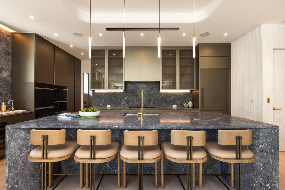 En Venta: $5,750,000 (4 camas, 4 baños, 3747 Pies cuadrados)