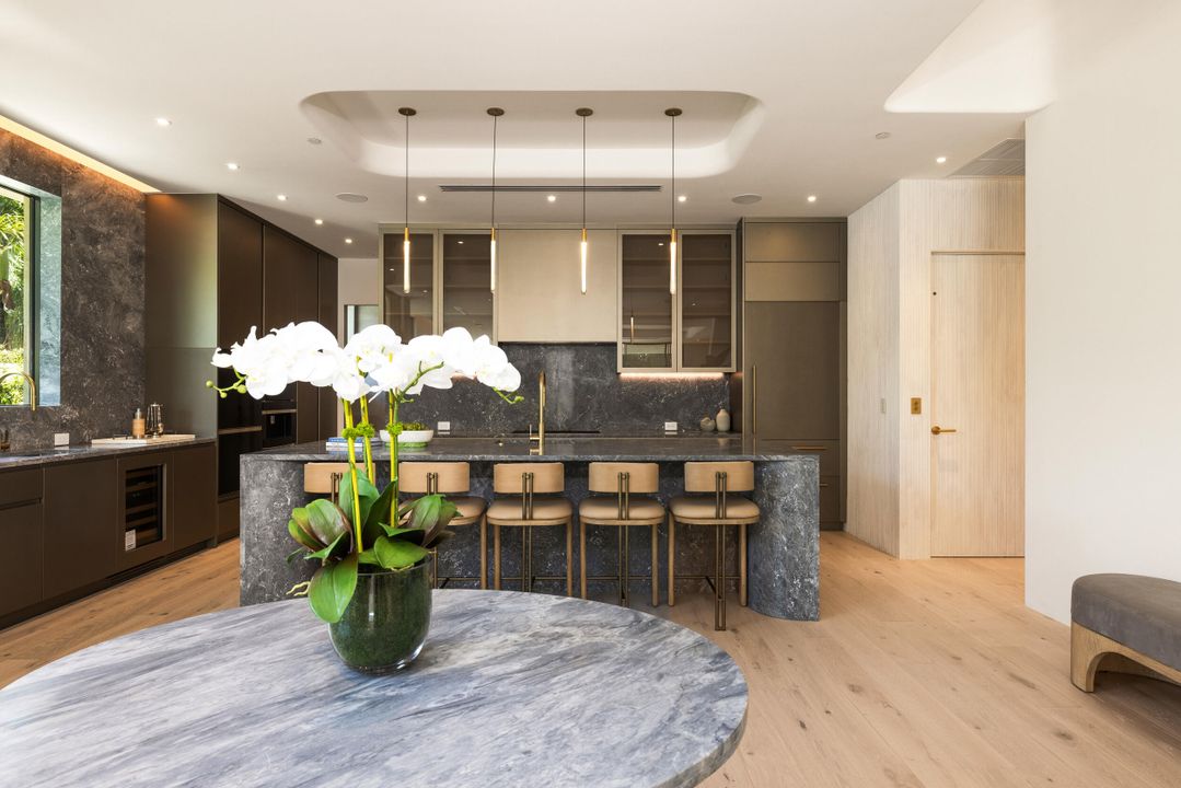 En Venta: $5,750,000 (4 camas, 4 baños, 3747 Pies cuadrados)