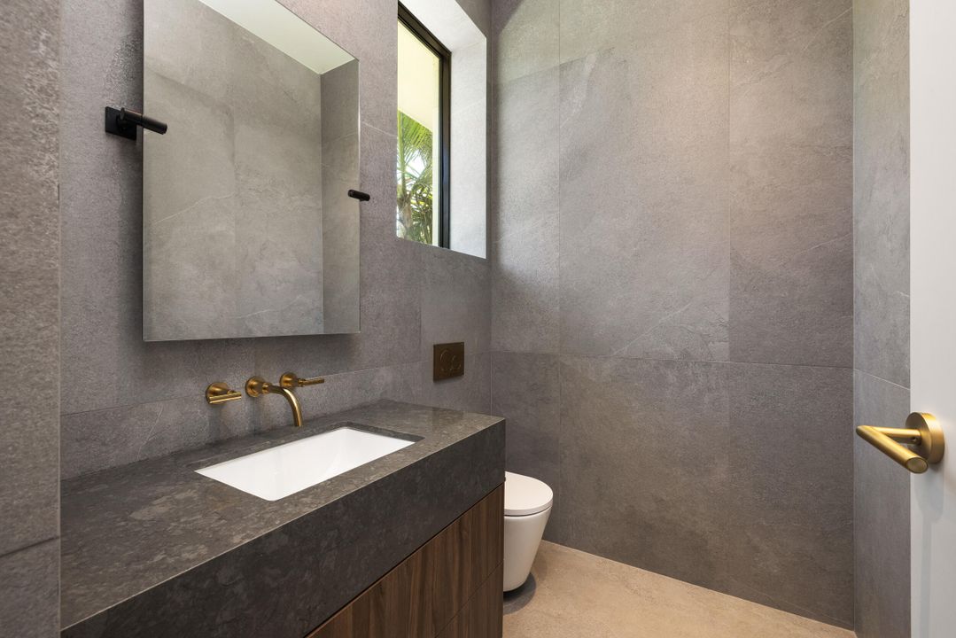 En Venta: $5,750,000 (4 camas, 4 baños, 3747 Pies cuadrados)