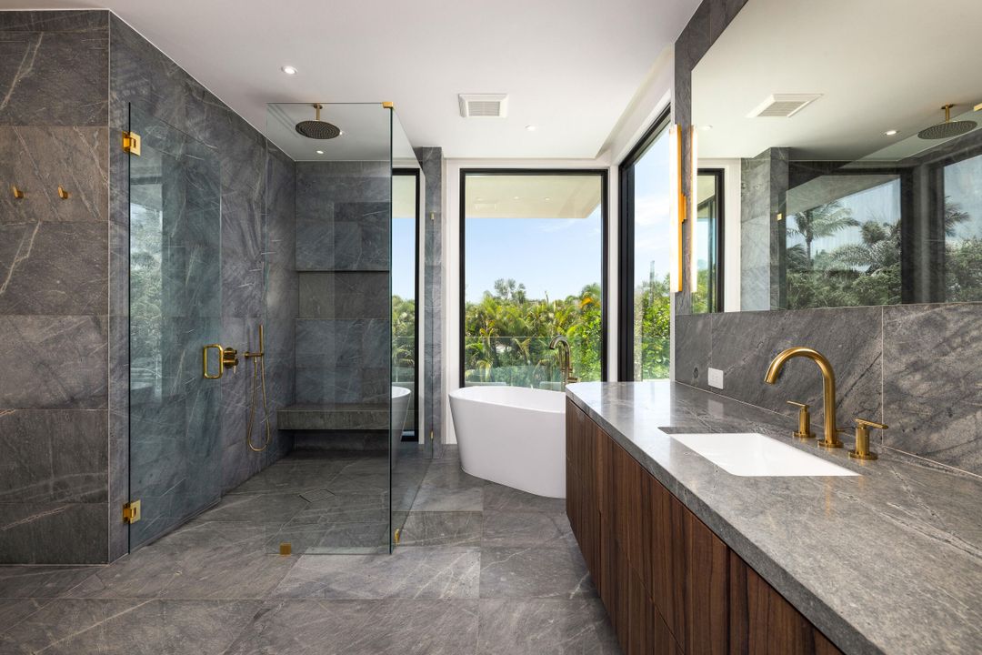 En Venta: $5,750,000 (4 camas, 4 baños, 3747 Pies cuadrados)