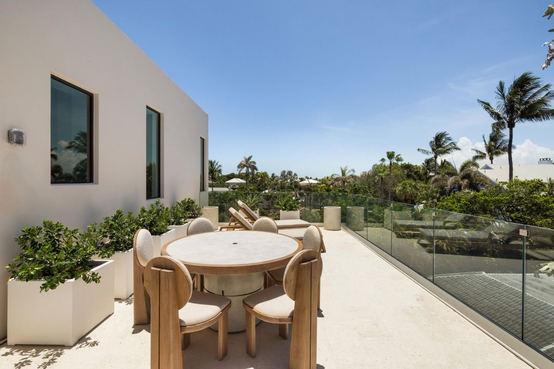 En Venta: $5,750,000 (4 camas, 4 baños, 3747 Pies cuadrados)