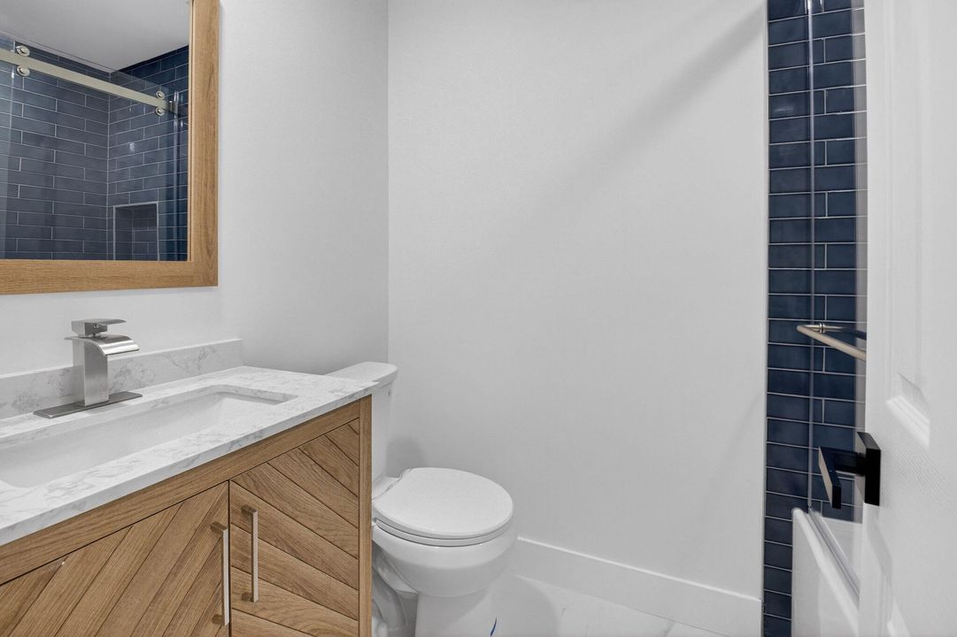 В аренду: $3,200 (3 спален, 2 ванн, 1190 Квадратных фут)