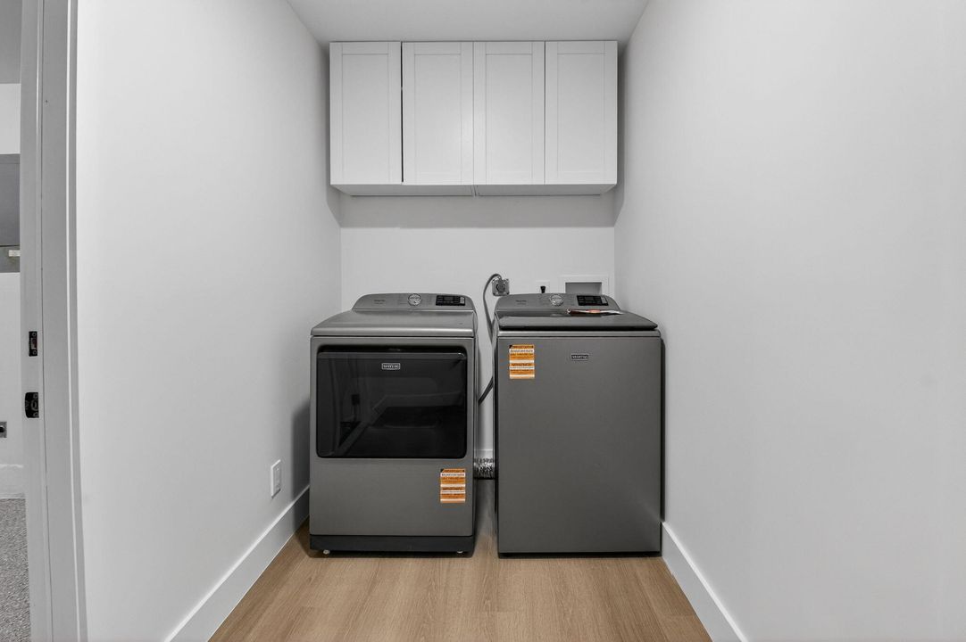 В аренду: $3,200 (3 спален, 2 ванн, 1190 Квадратных фут)