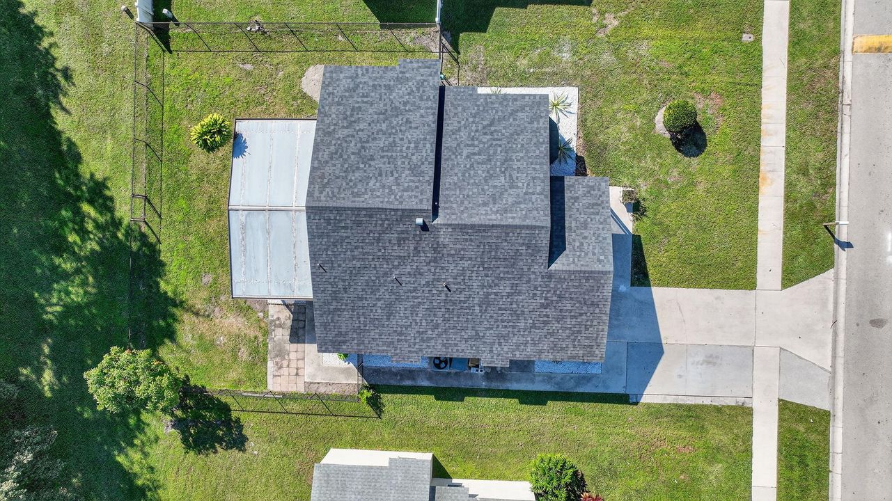 В аренду: $3,200 (3 спален, 2 ванн, 1190 Квадратных фут)