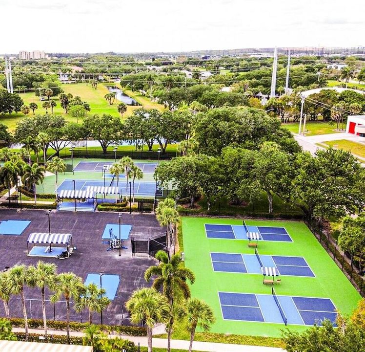 For Rent: $2,100 (2 beds, 2 baths, 1236 Square Feet)