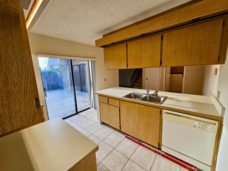 En Venta: $235,000 (2 camas, 2 baños, 1236 Pies cuadrados)