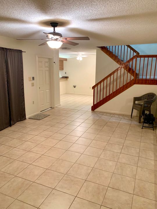 En Venta: $265,000 (2 camas, 2 baños, 1236 Pies cuadrados)