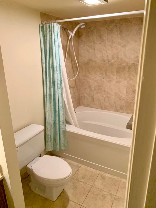 En Venta: $265,000 (2 camas, 2 baños, 1236 Pies cuadrados)