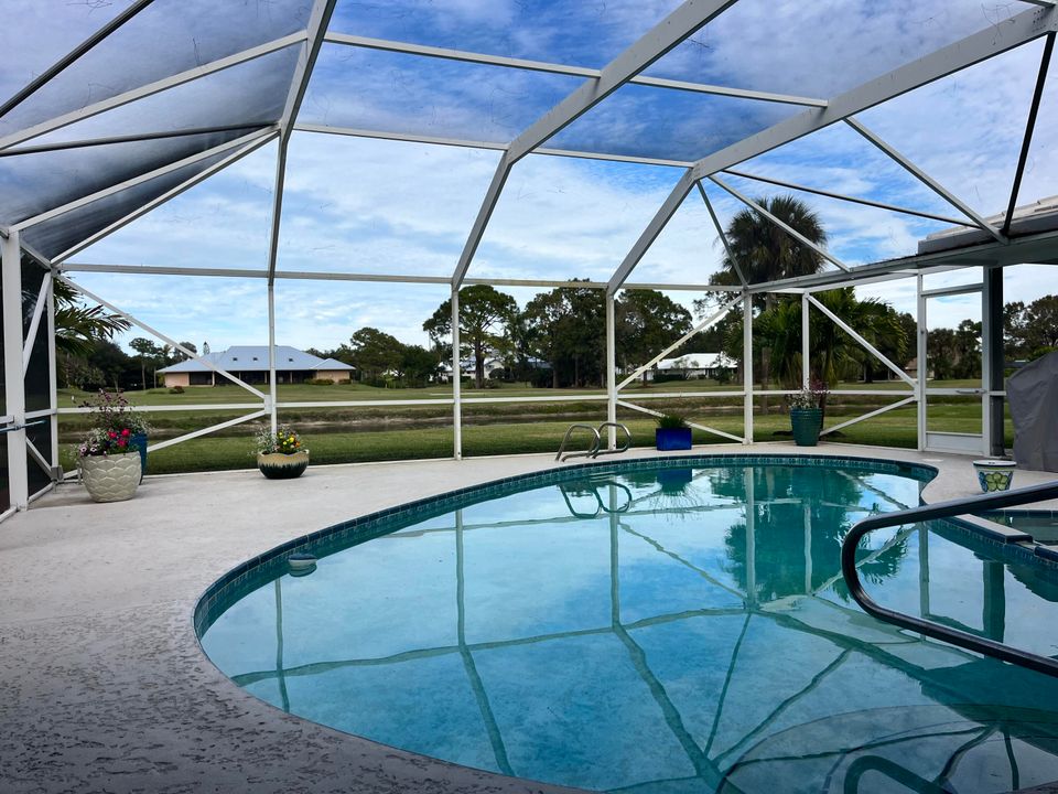 En Venta: $725,000 (3 camas, 2 baños, 2095 Pies cuadrados)