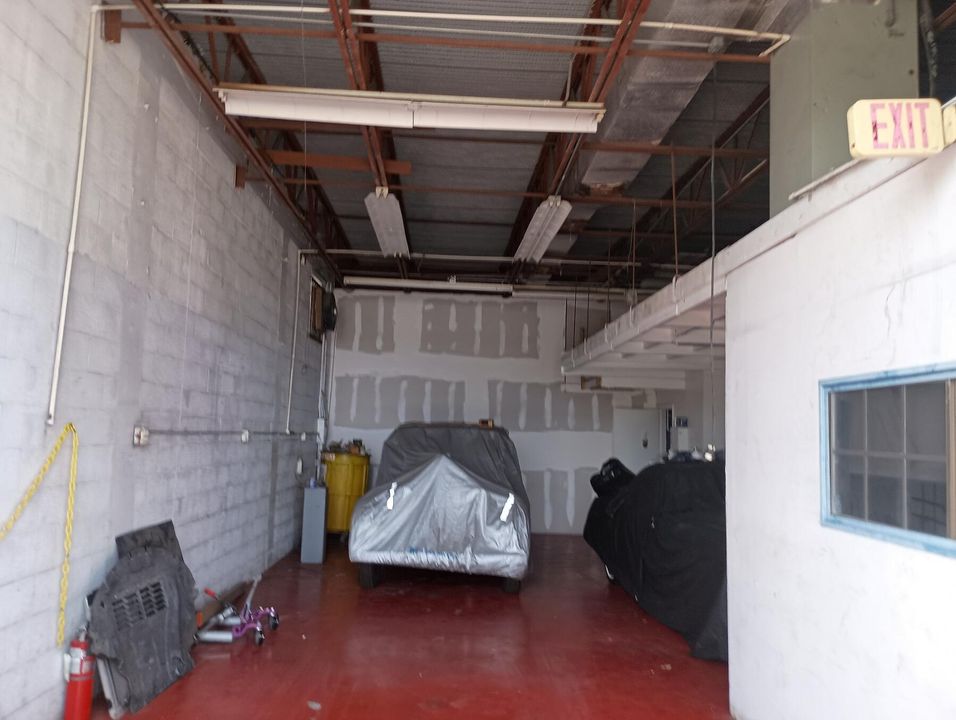 En Venta: $24 (0 camas, 0 baños, 1000 Pies cuadrados)