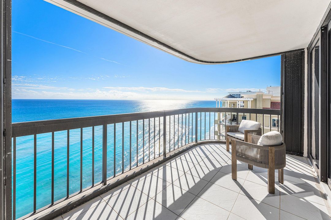 En Venta: $1,950,000 (3 camas, 3 baños, 2139 Pies cuadrados)