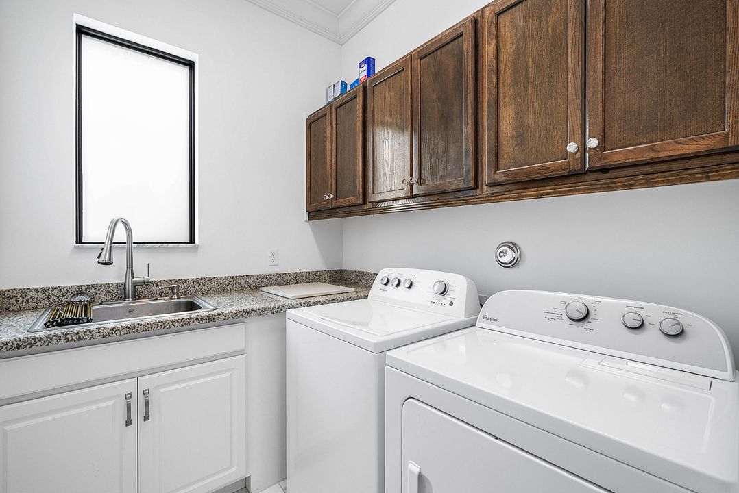 En Renta: $6,900 (4 camas, 4 baños, 3252 Pies cuadrados)