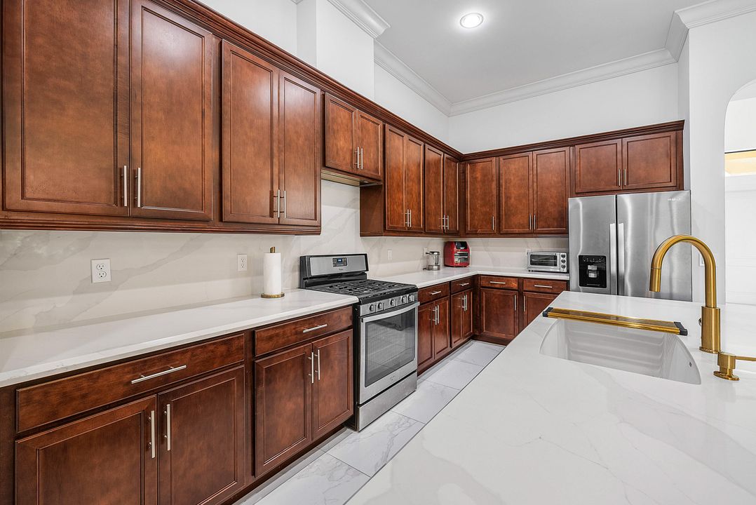 En Renta: $6,900 (4 camas, 4 baños, 3252 Pies cuadrados)