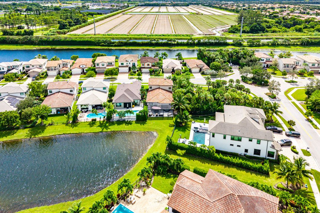 En Renta: $6,900 (4 camas, 4 baños, 3252 Pies cuadrados)