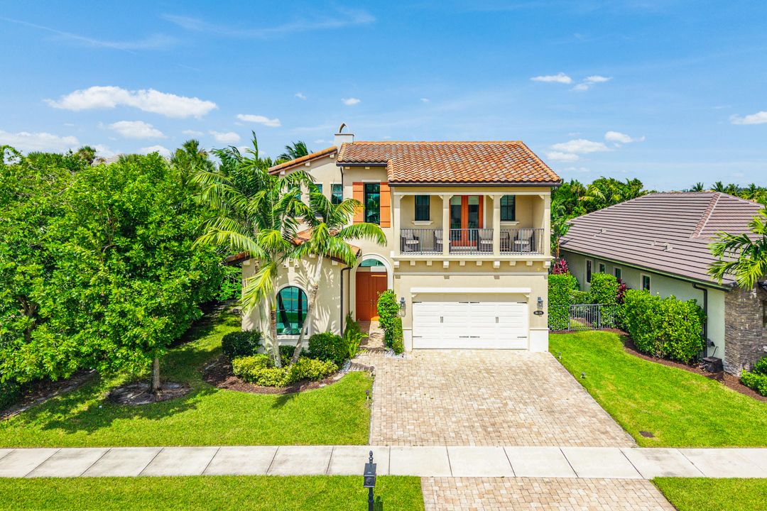 En Renta: $6,900 (4 camas, 4 baños, 3252 Pies cuadrados)