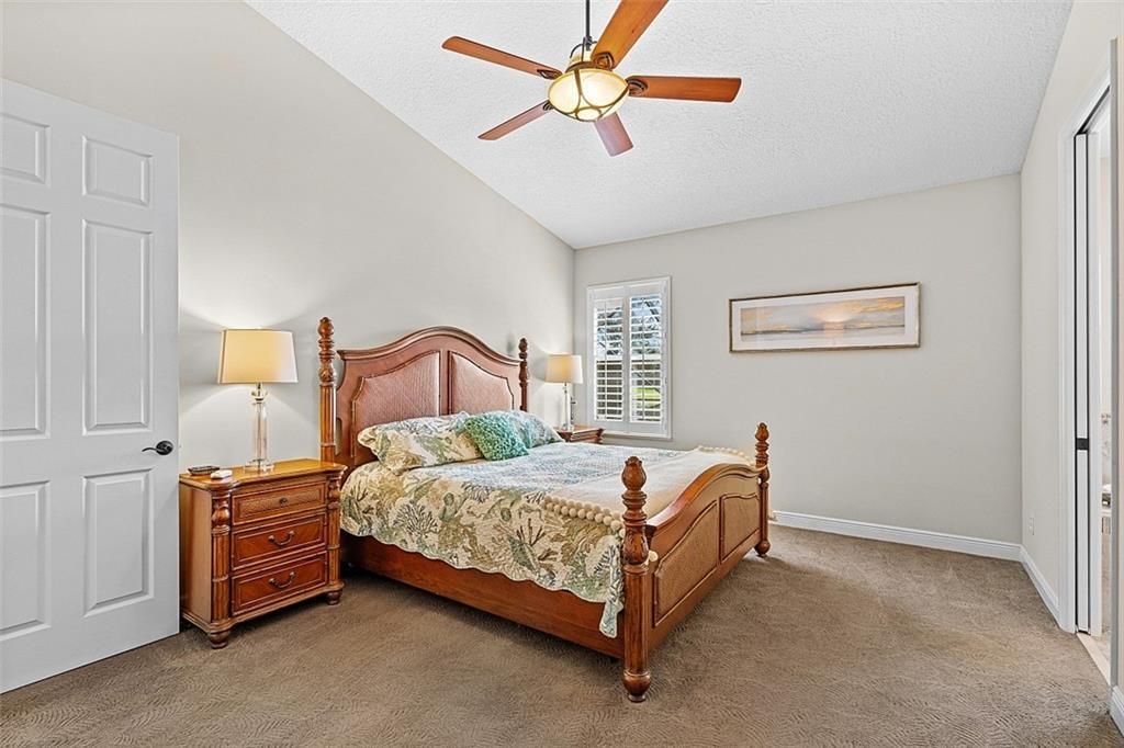 For Sale: $575,000 (3 beds, 2 baths, 1711 Square Feet)