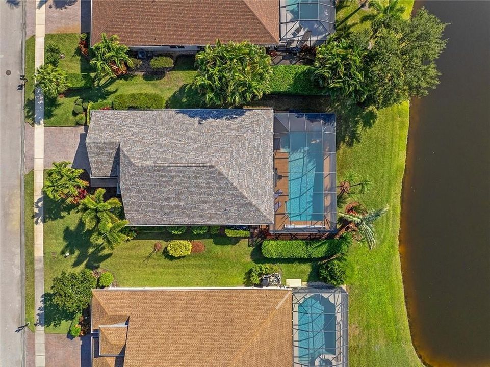 For Sale: $575,000 (3 beds, 2 baths, 1711 Square Feet)