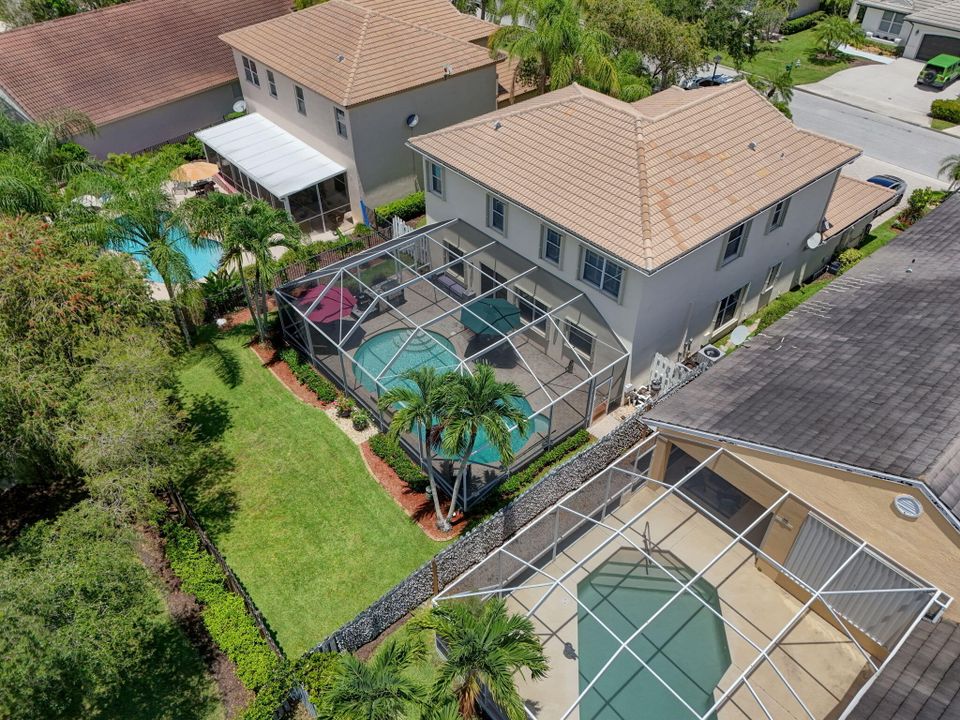 For Sale: $789,900 (4 beds, 3 baths, 2641 Square Feet)